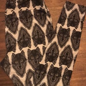 LuLaRoe Wolf Leggings Rare Unicorn TC